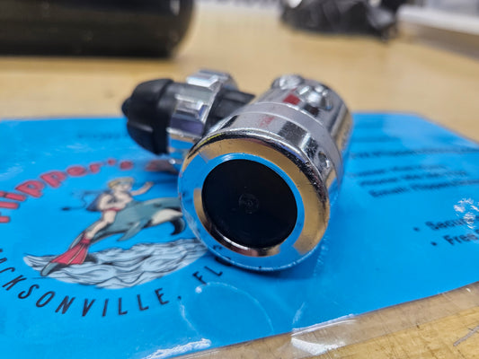 Apeks DS4 DIN First Stage Regulator **BLOCKED IP!!**
