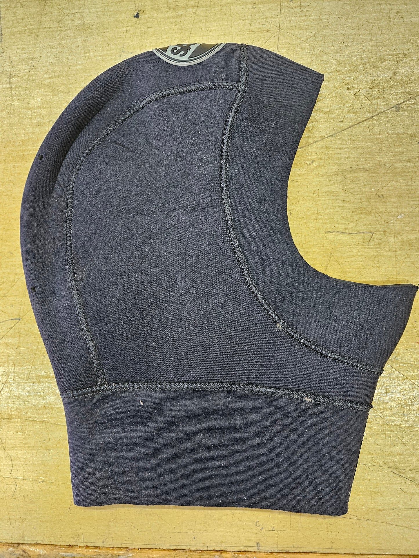 Santi 5mm Hood (LARGE)