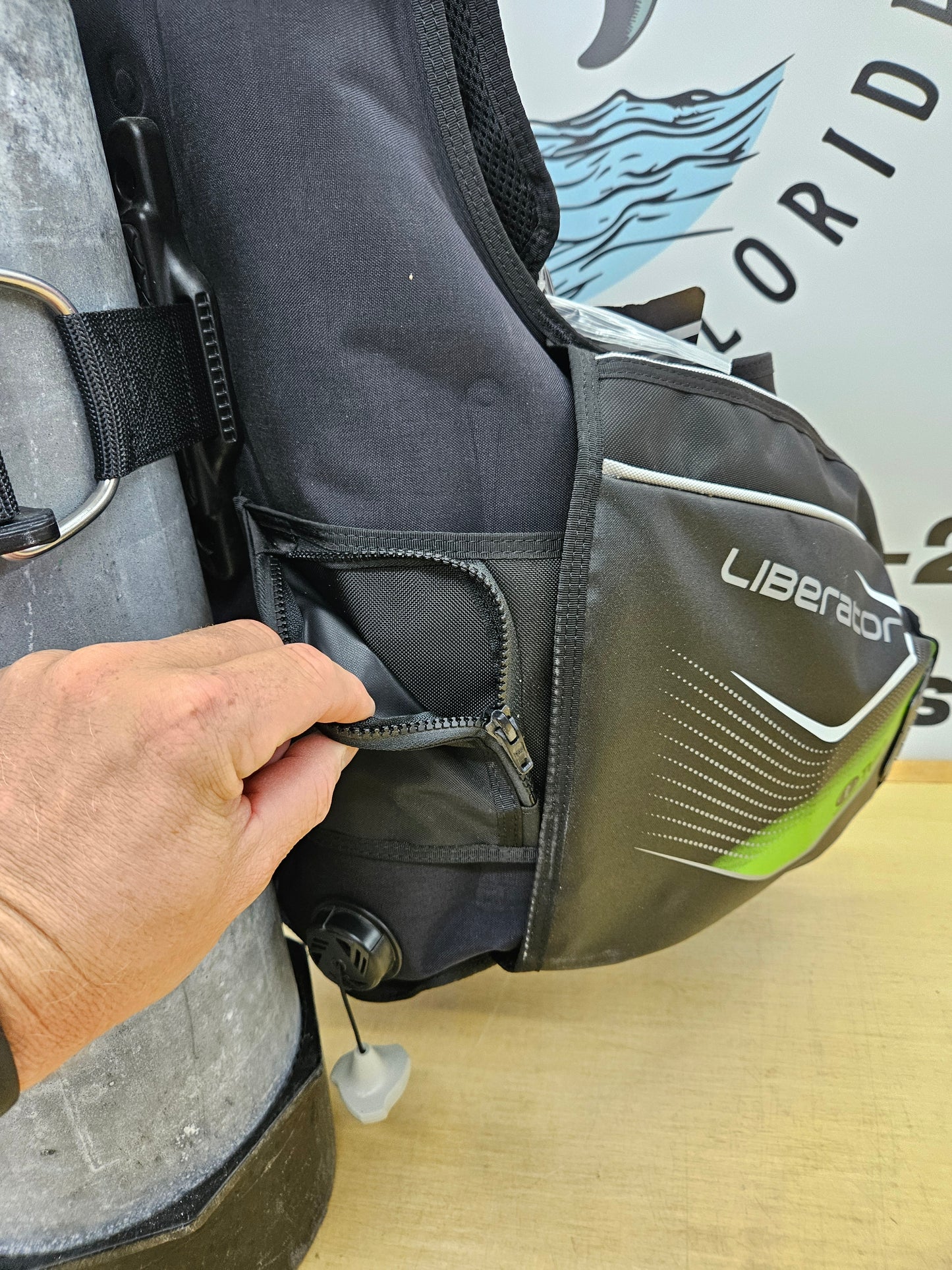 Tusa Liberator BCD (Large) *NEW*