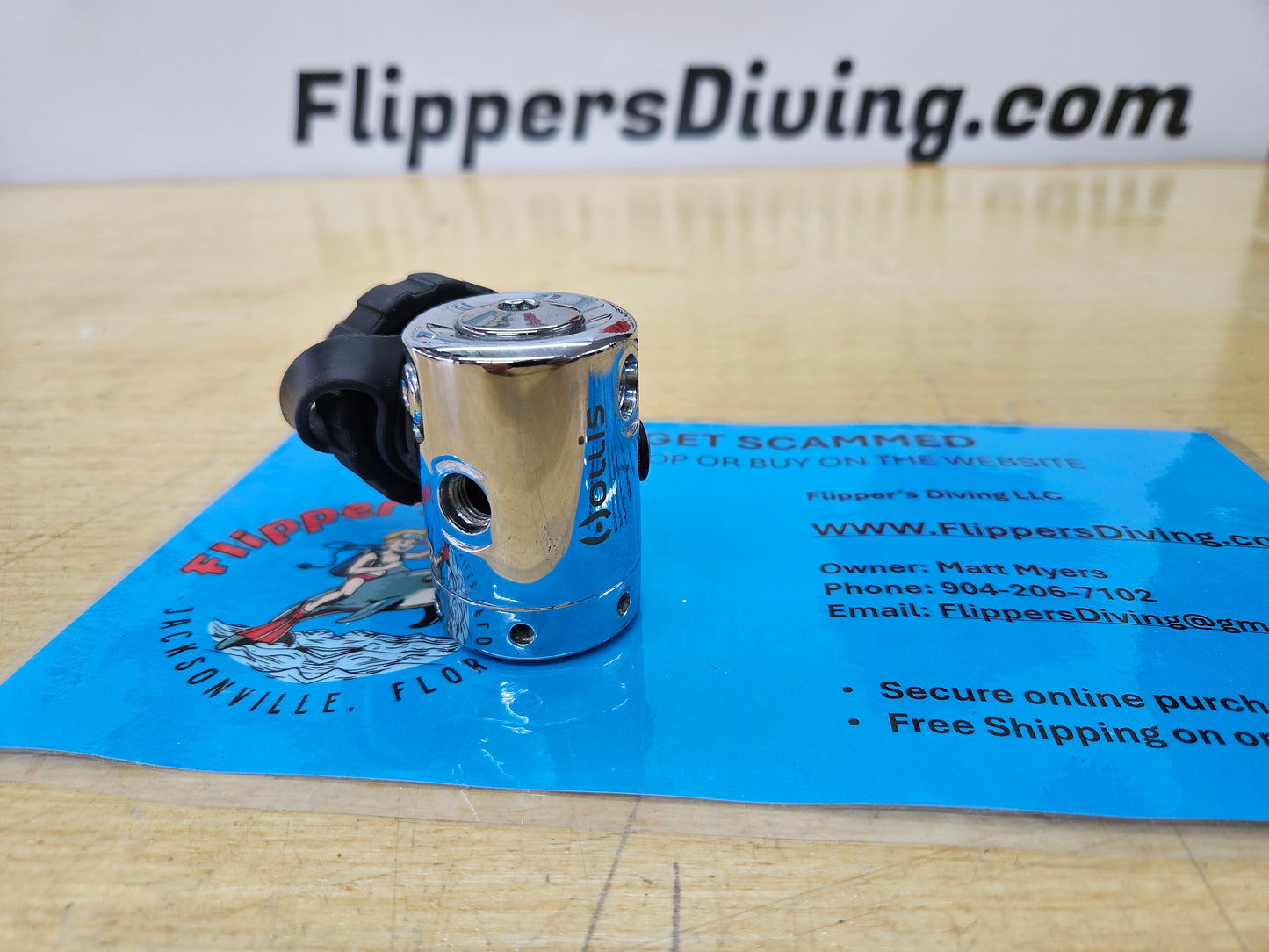 Hollis DIN Regulator