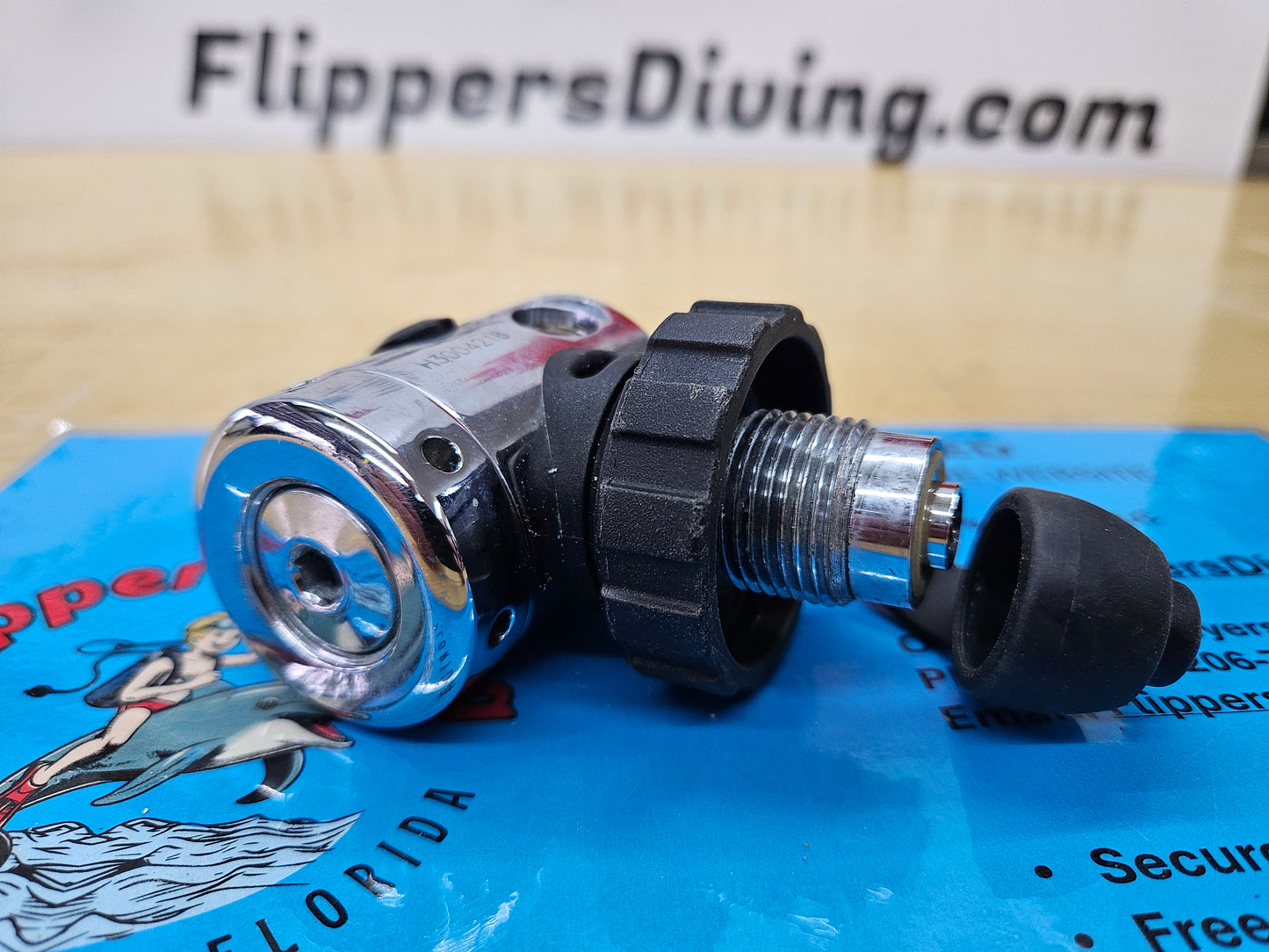 Hollis DIN Regulator