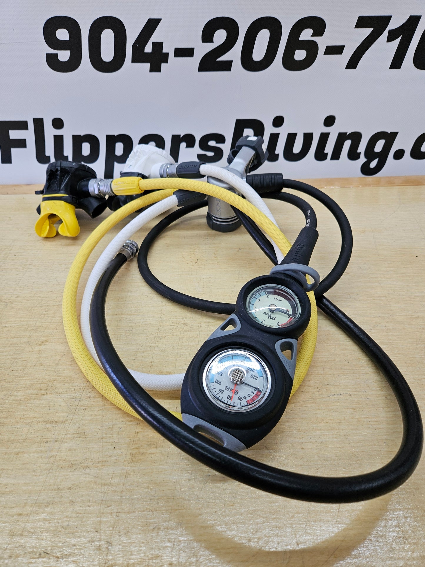 Apeks XL4 Regulator Set