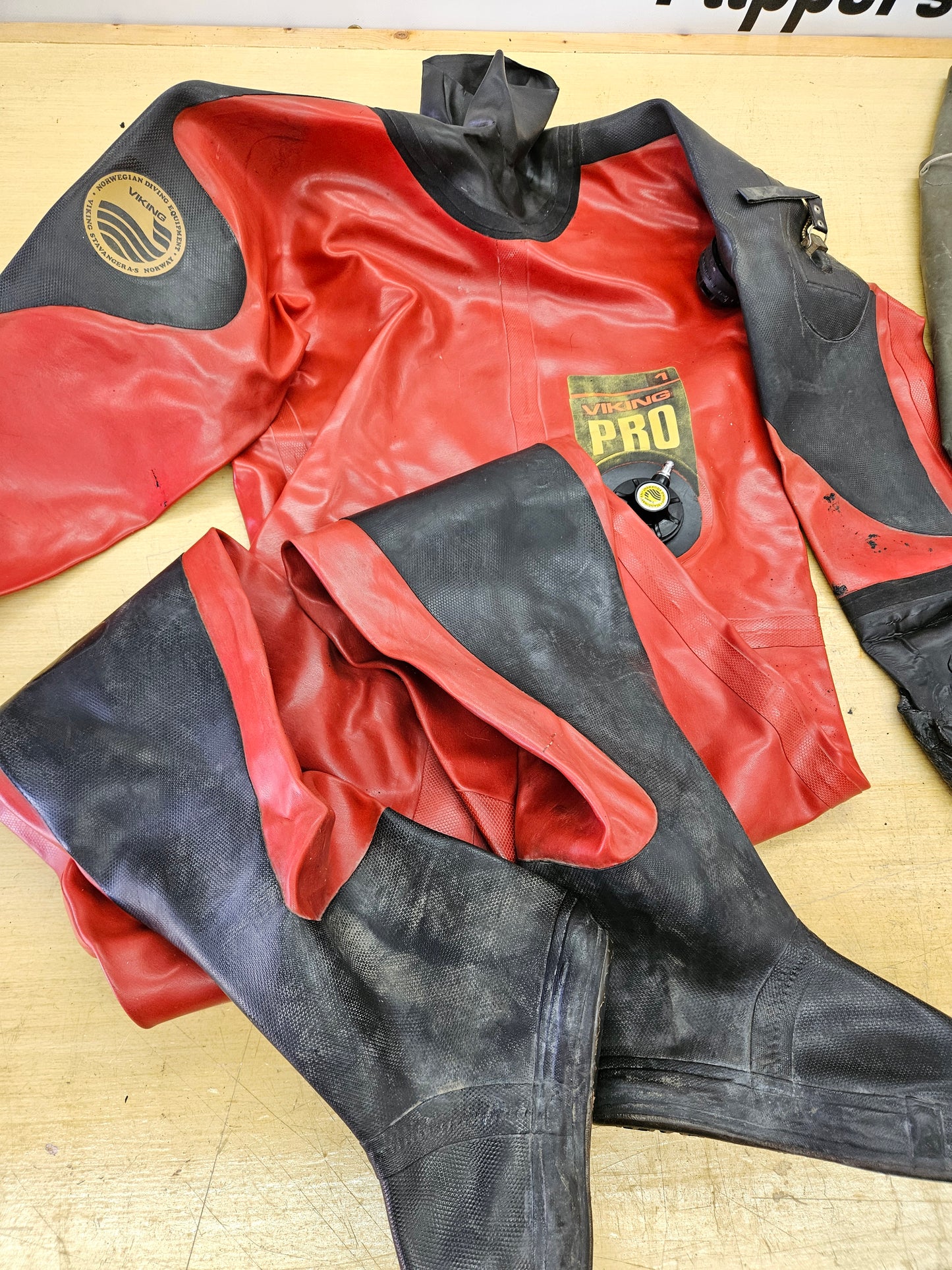 Viking Drysuit (PROJECT SUIT!)