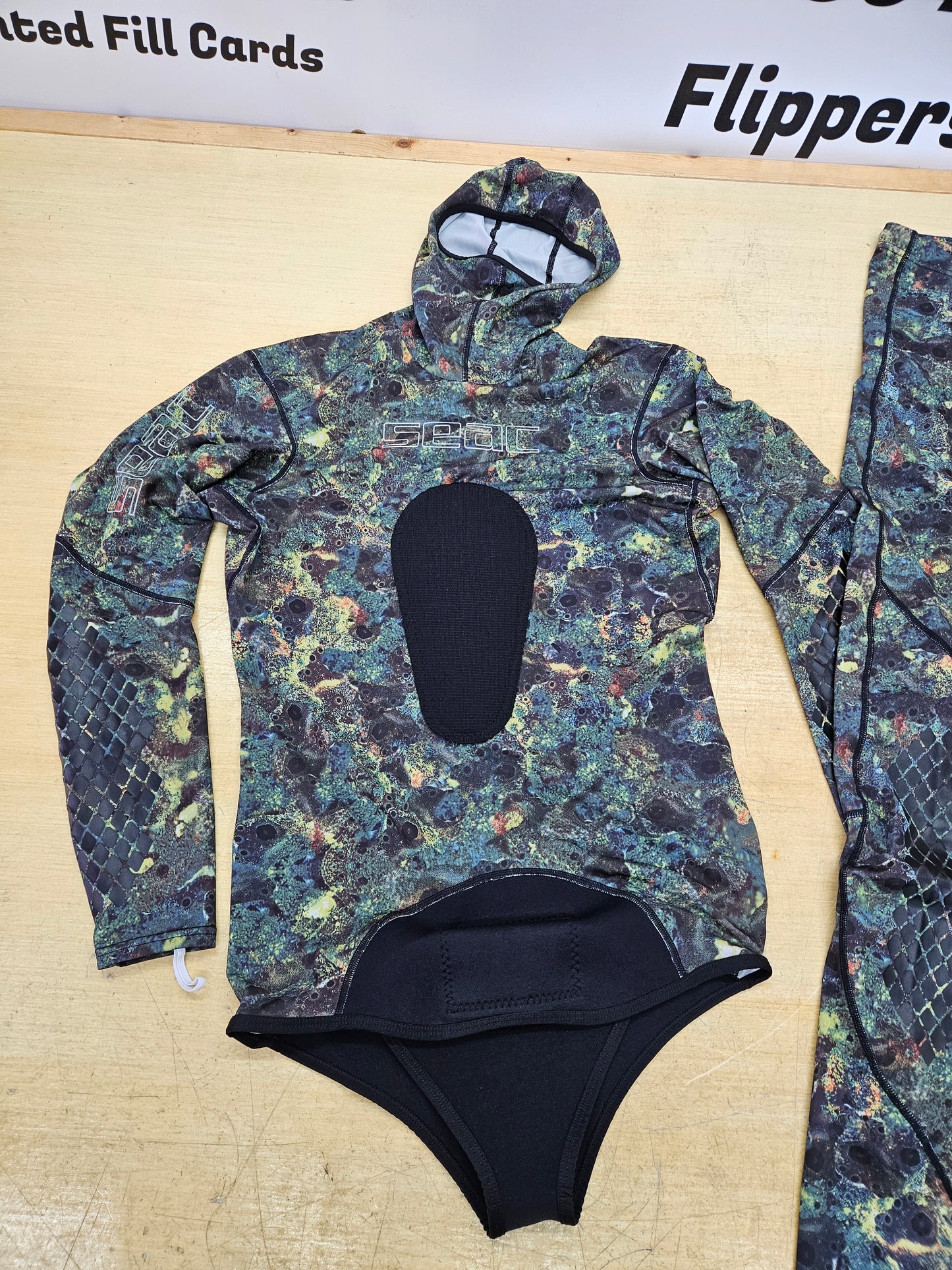 Seac "Pyrana" Dive Suit (XL)