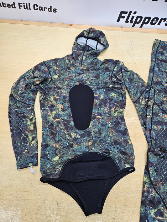 Seac "Pyrana" Dive Suit (XL)