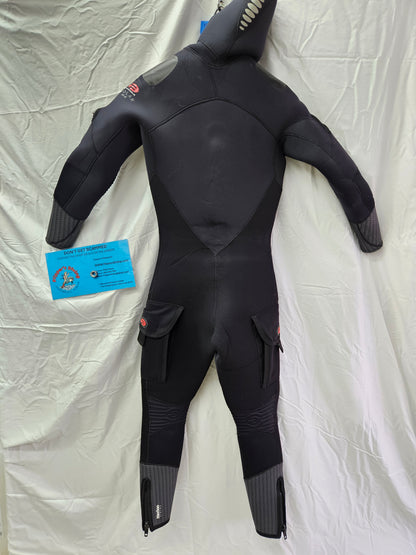 Pinnacle M8 Polar Semi Dry Wetsuit (Medium)
