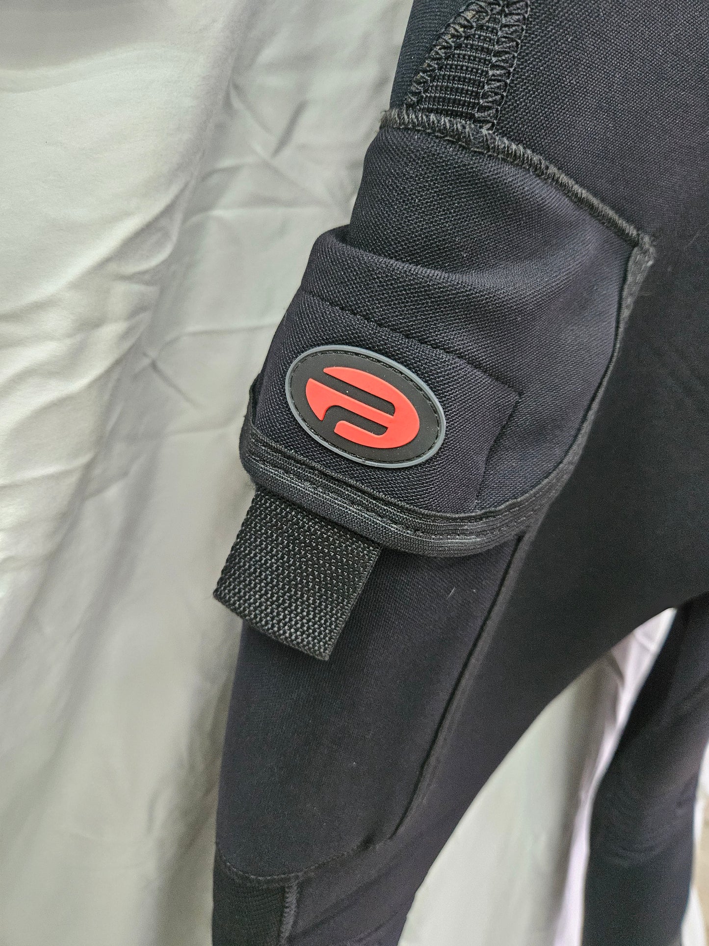 Pinnacle M8 Polar Semi Dry Wetsuit (Medium)