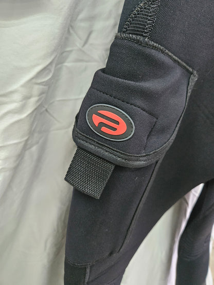 Pinnacle M8 Polar Semi Dry Wetsuit (Medium)