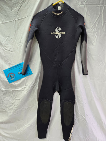 Scubapro 5mm Wetsuit (SMALL)