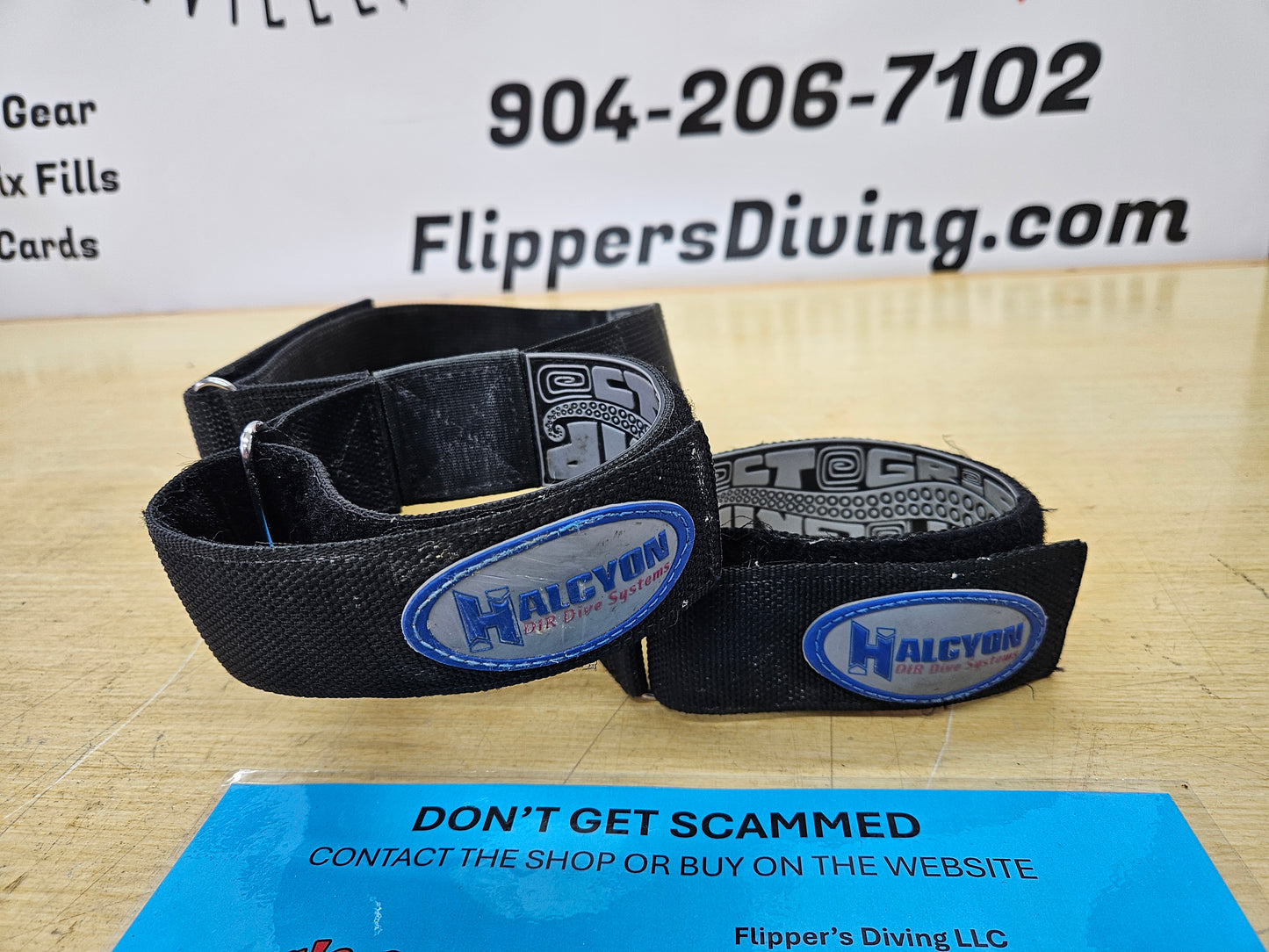 Halcyon Pony/Argon Bottle Straps