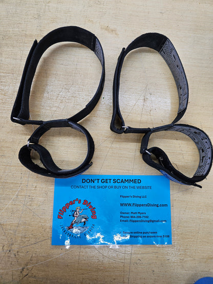 Halcyon Pony/Argon Bottle Straps