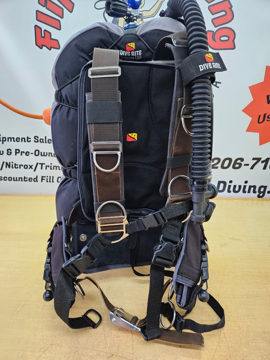 Dive Rite Backplate/Wing BCD (LARGE)