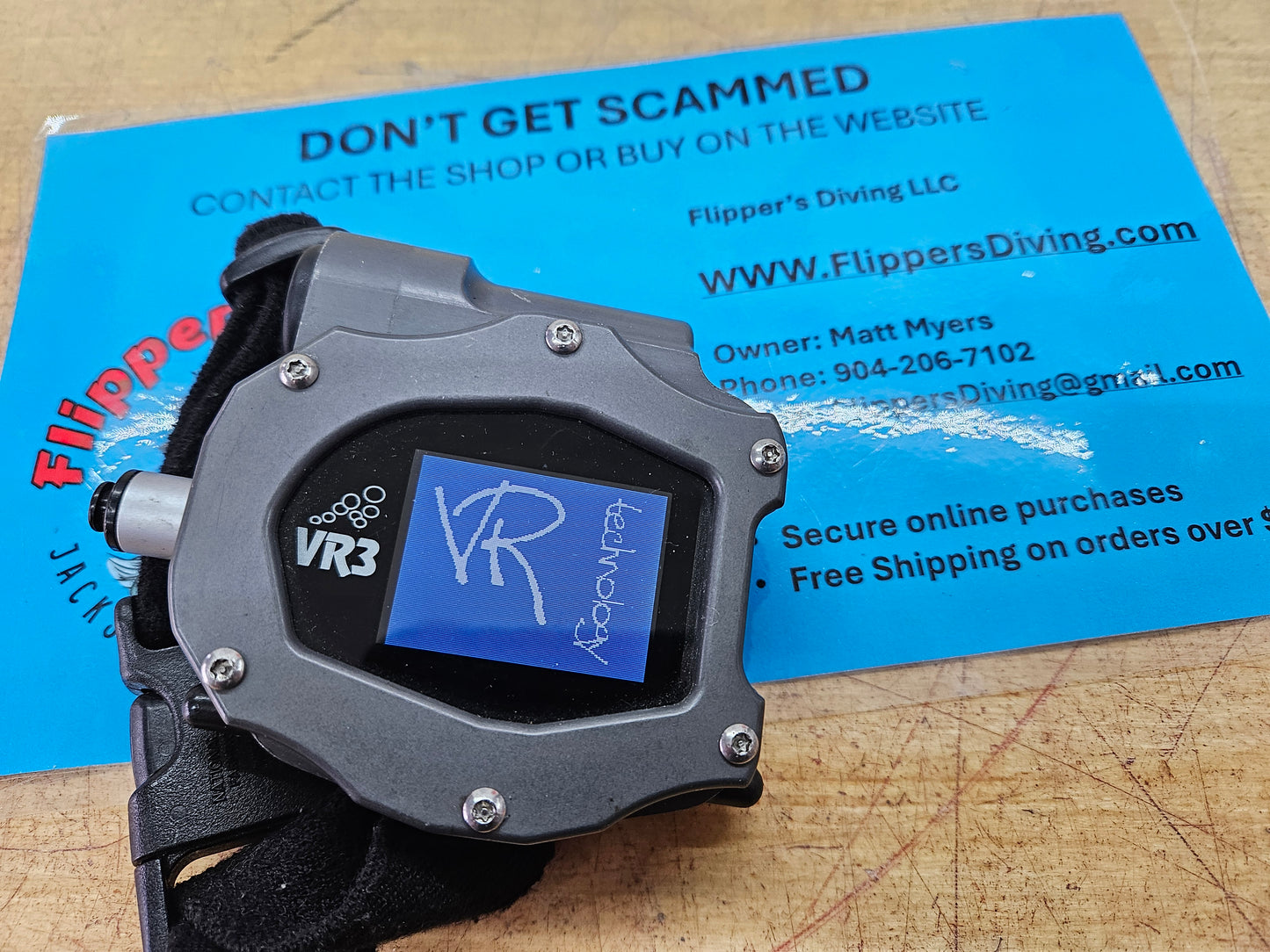 VR3 Tech Diving Computer!