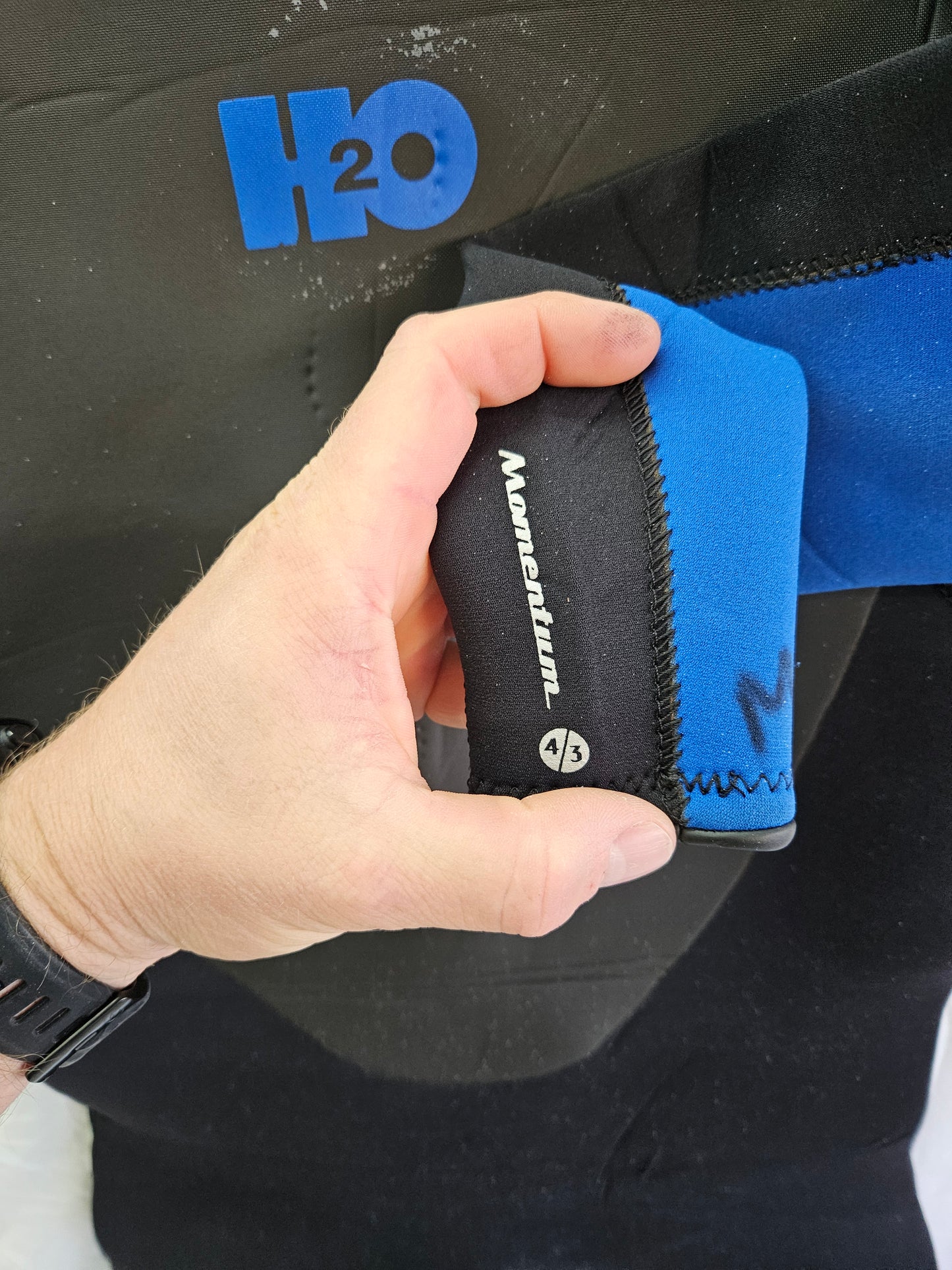 H2O Odyssey "Momentum" 4/3mm Wetsuit (MEDIUM)