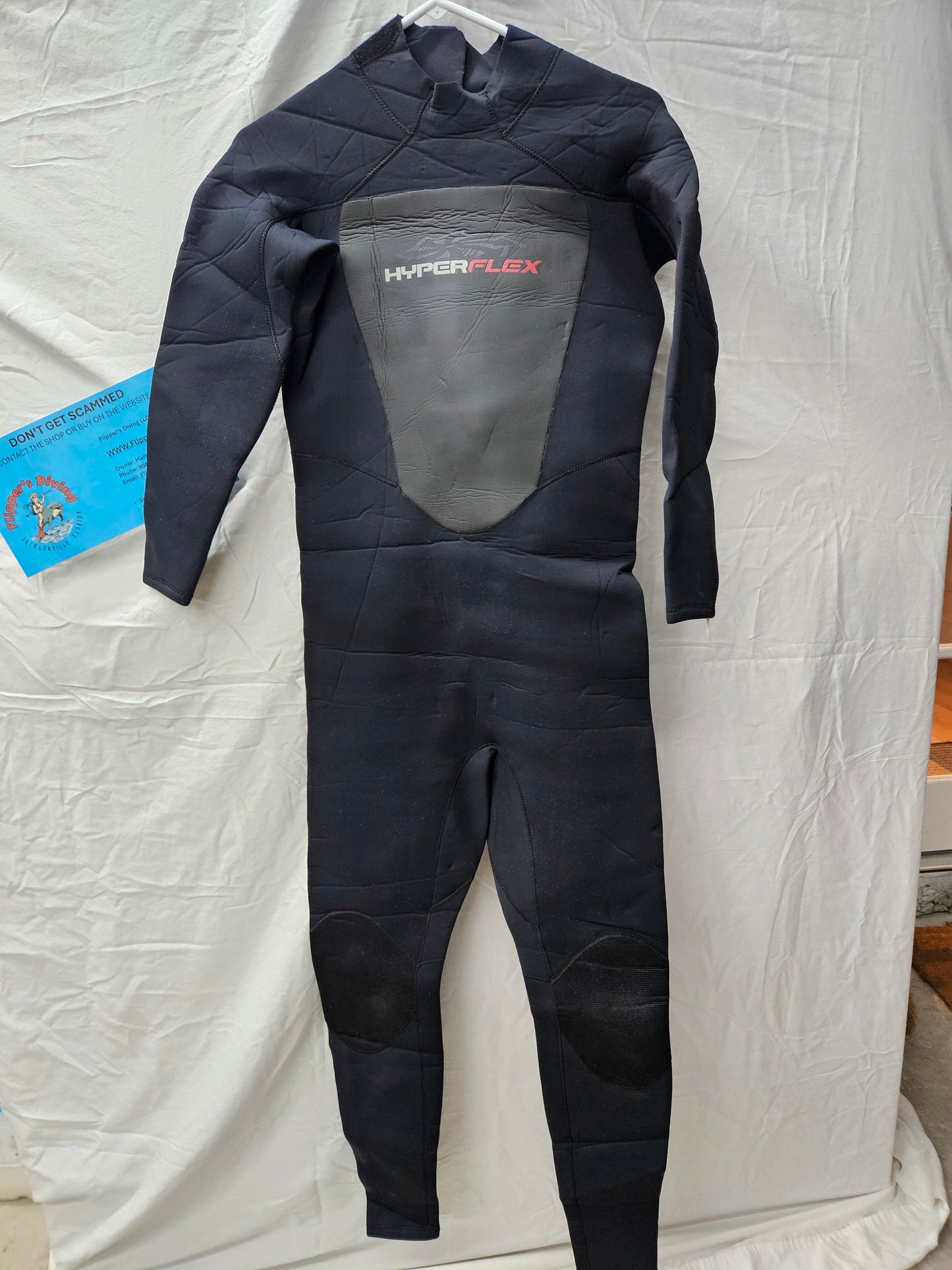 Hyperflex 4/3mm Wetsuit (LARGE)