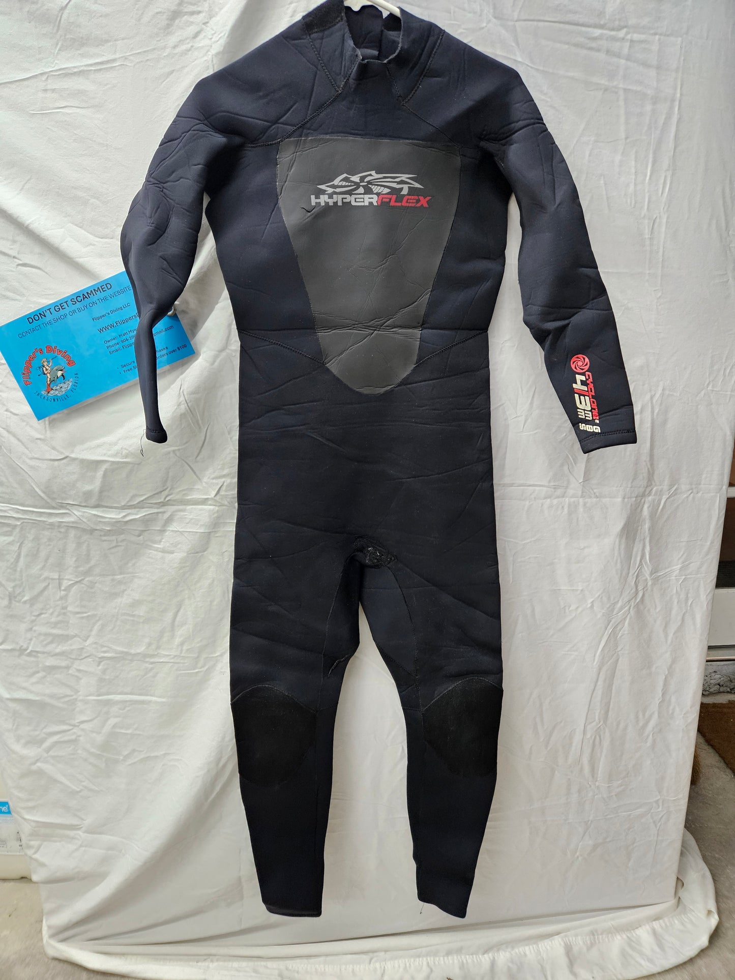 Hyperflex "Cyclone" 4/3mm Wetsuit (MEDIUM) *Repaired*