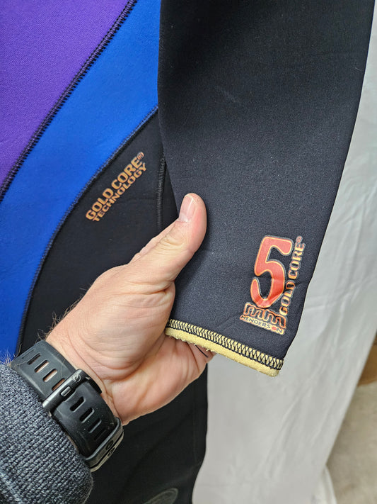 Henderson 5mm wetsuit (Ladies Size 12)