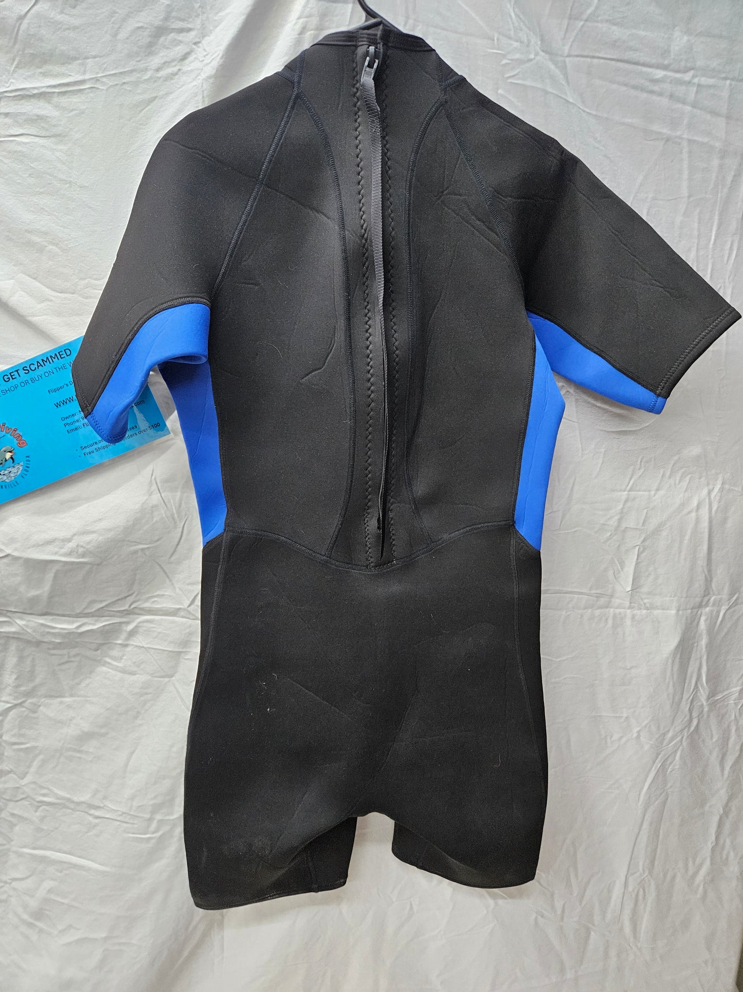 "The Surf Station" 2/2mm Shorty Wetsuit (XL)