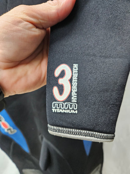 Henderson 3mm Wetsuit (LARGE) *damage*