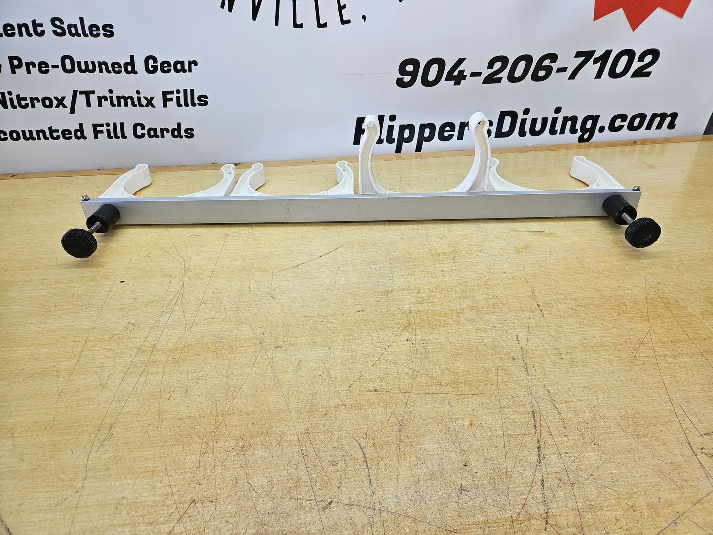 Roll Control Tank Rack