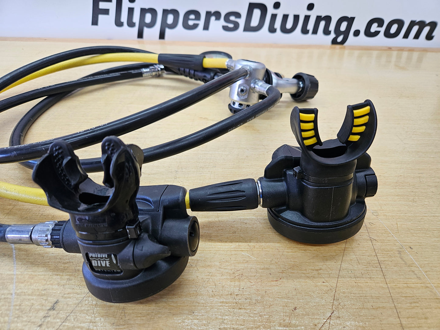 Scubapro MK16/R390 Regulator Set