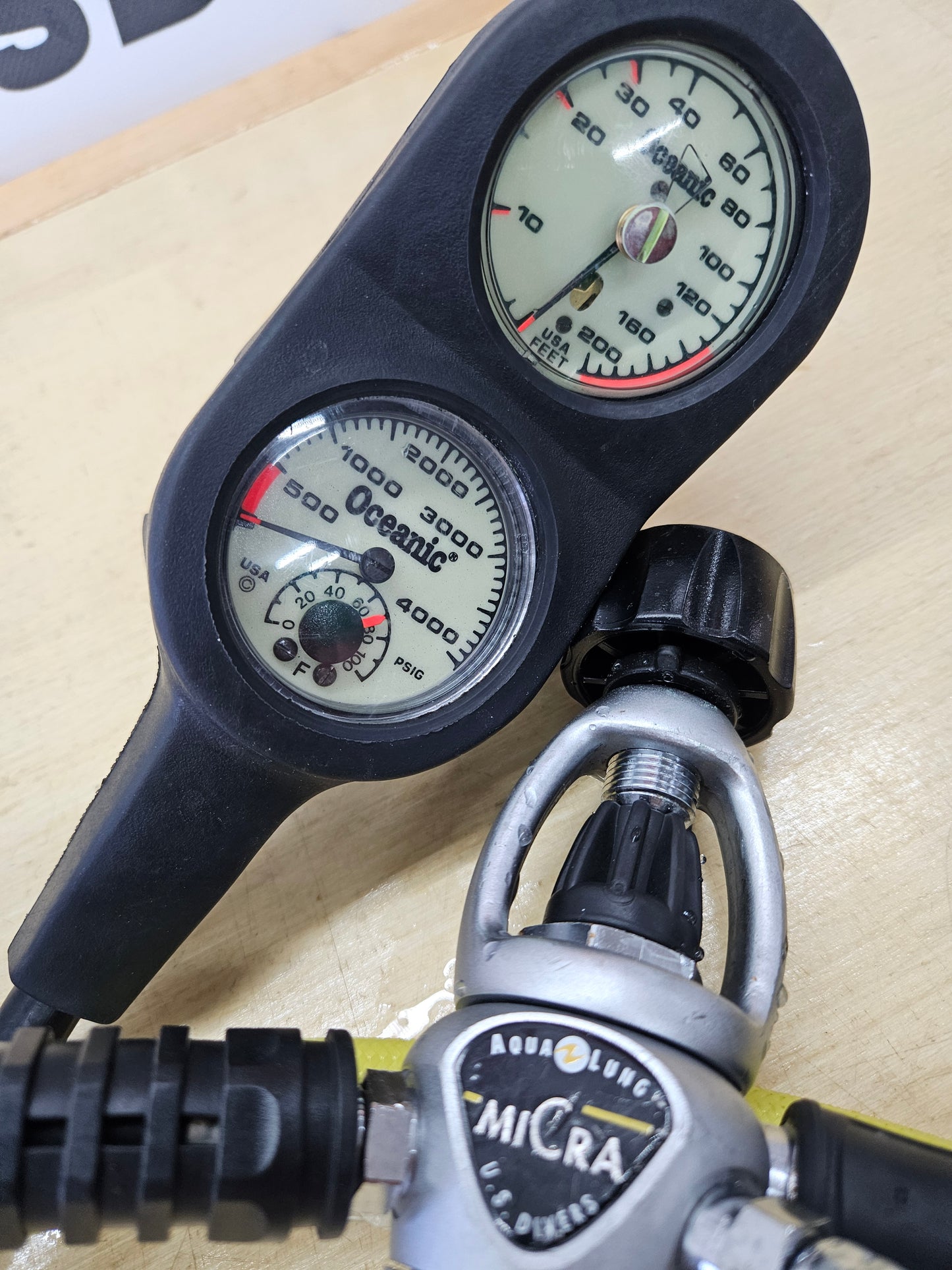 Aqualung Regulator Set