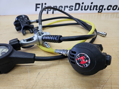 Aqualung Regulator Set