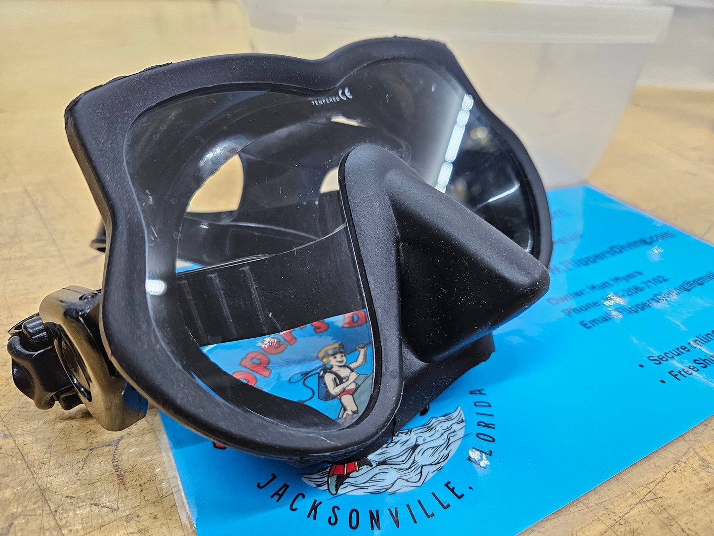 Tilos Frameless Pro Mask (M19)