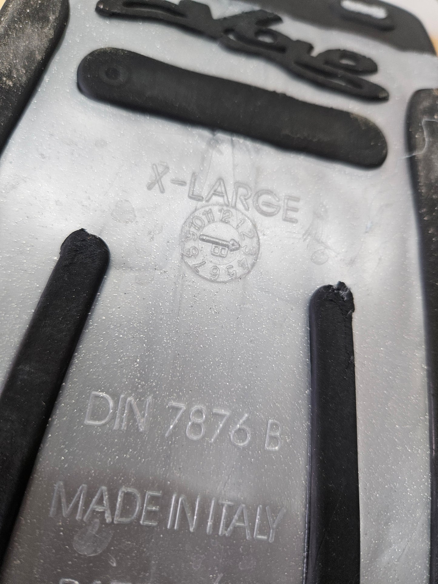 Mares "Volo" Dive Fins (XL)