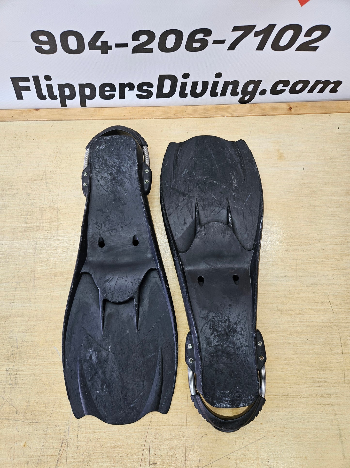 Hollis F1 Tech Fins (Regular 10-11)
