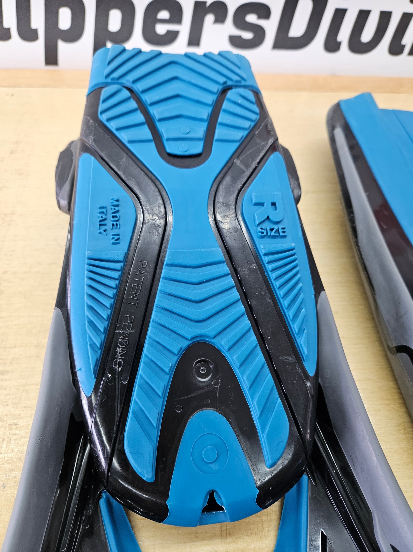 Aqualung "Phazer" Dive Fins (L-XL)