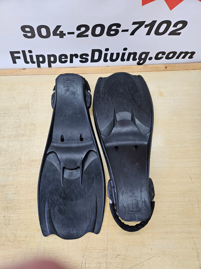 Hollis F1 Tech Fins (XL_