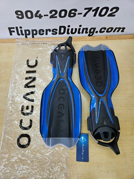 Oceanic "Manta" Fins (LARGE)