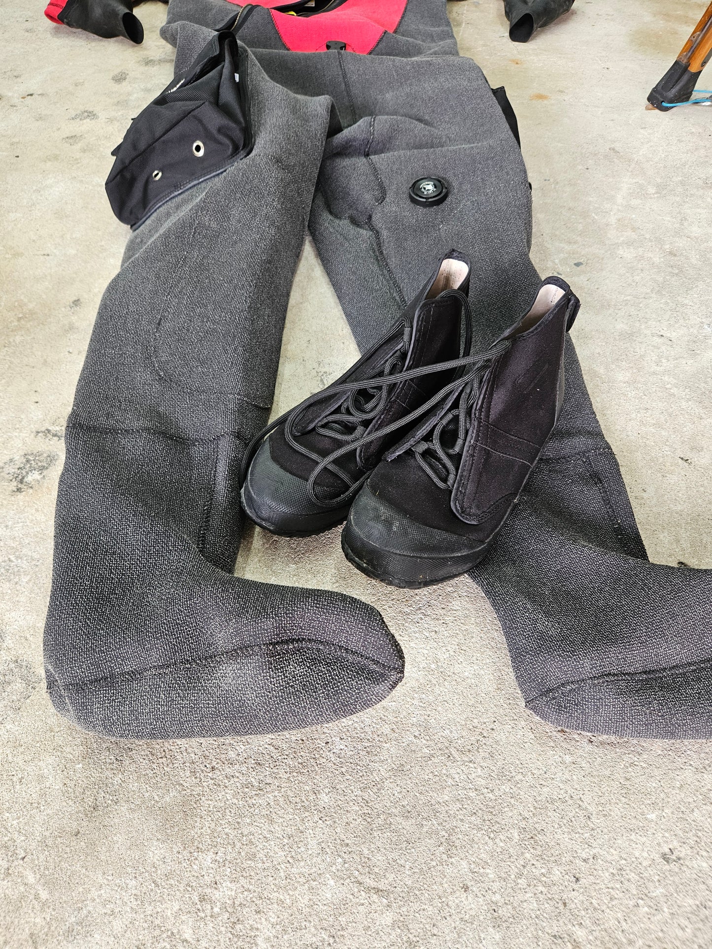 SF Tech Kevlar Pro Drysuit (L-XL)