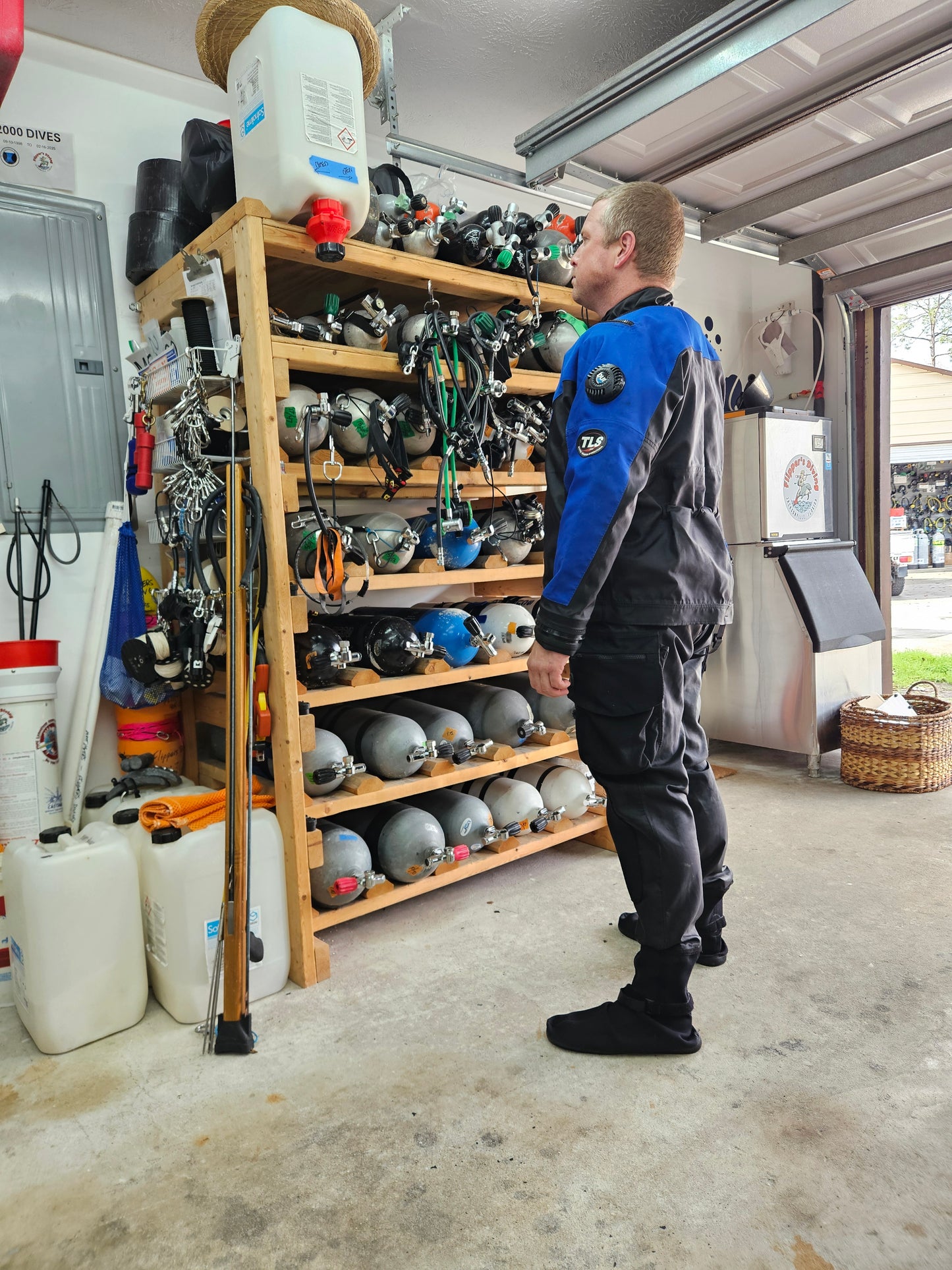 DUI TLS350 Drysuit (XL Short)