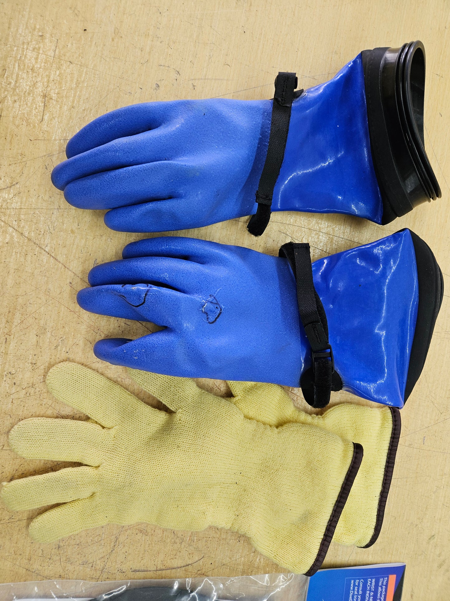 DUI TLS350 Drysuit (XL Short)