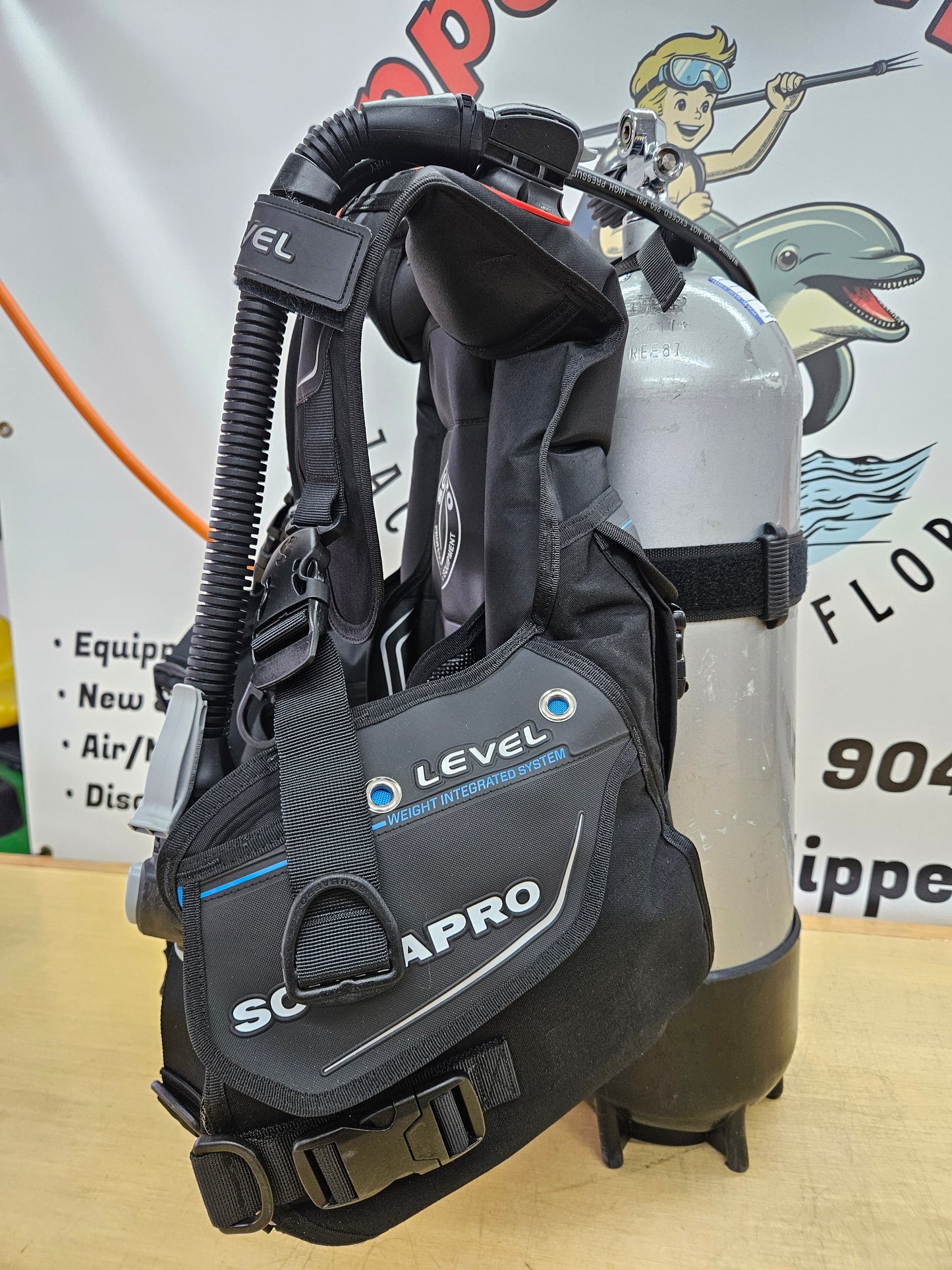 Scubapro "Level" BCD (13 available!)