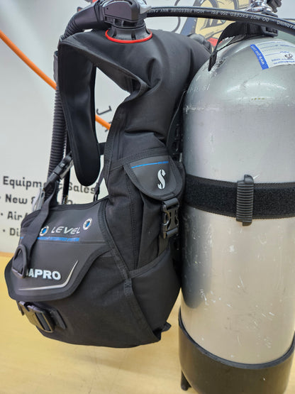 Scubapro "Level" BCD (13 available!)