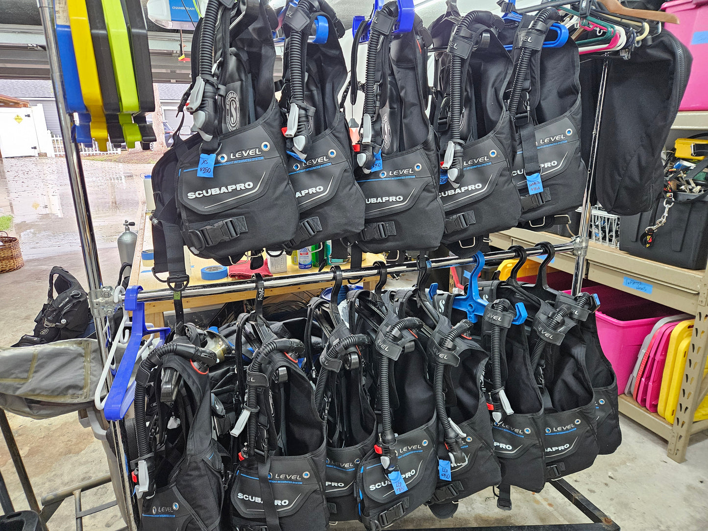 Scubapro "Level" BCD (13 available!)