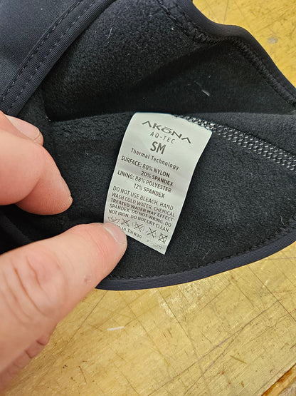 Akona Lycra/Fleece Hood (SMALL) #H6