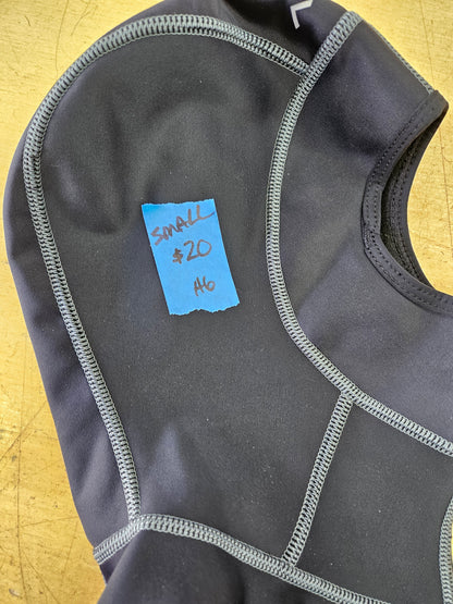 Akona Lycra/Fleece Hood (SMALL) #H6