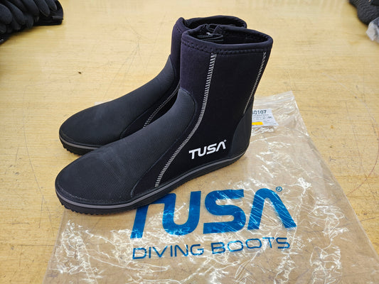 Tusa 5mm Dive Boots (SIZE 9) #B2