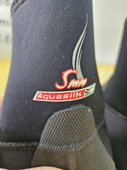 Henderson 5mm Dive Boots (SIZE 10) #B4