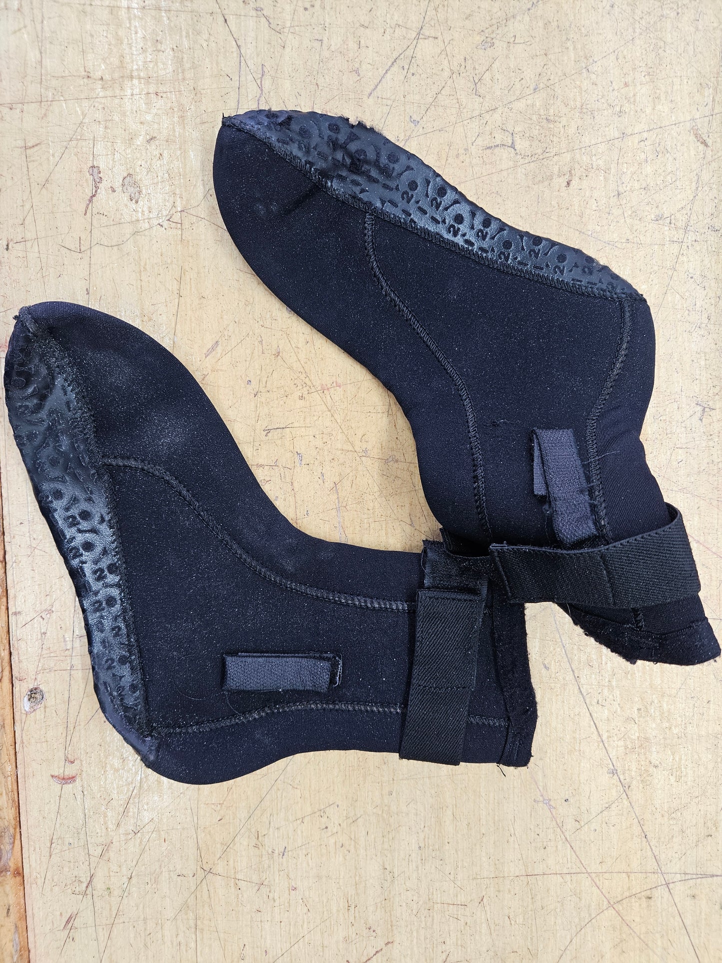 H2O Odyssey Dive/Surf Socks (SIZE SMALL) #B5