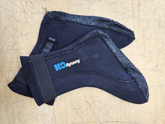 H2O Odyssey Dive/Surf Socks (SIZE Medium) #B12