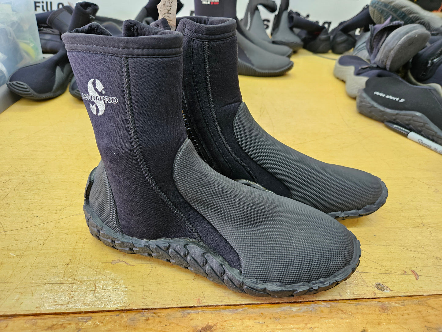 Scubapro 5mm Dive Boots (Size 8) #B14