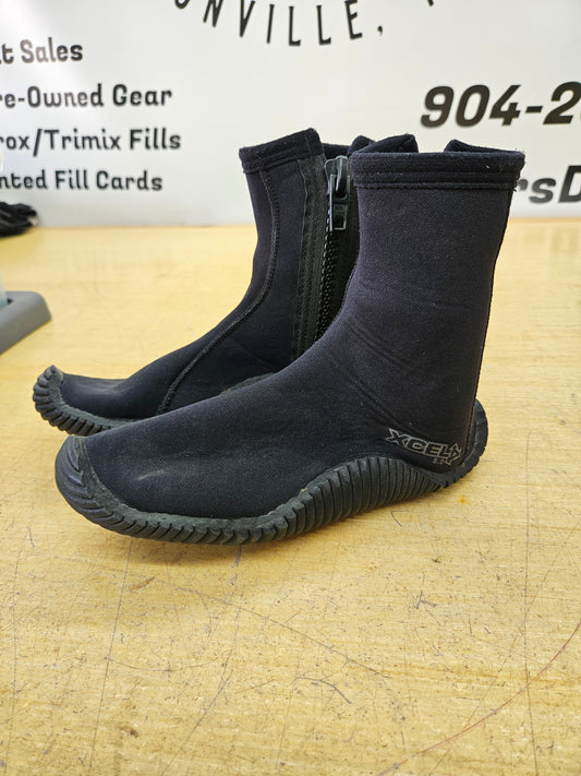 Xcel 3mm Dive Boots (Size 8) #B22