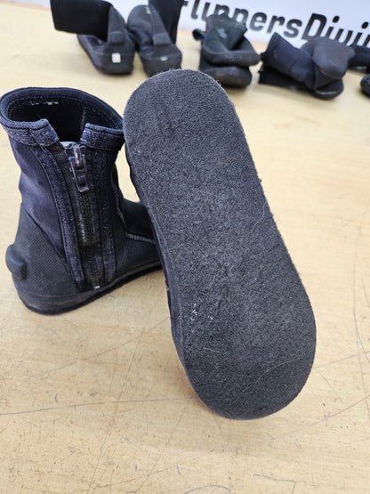 Tsunami Dive Gear 3mm Dive Boots (Size 7-8) #B30