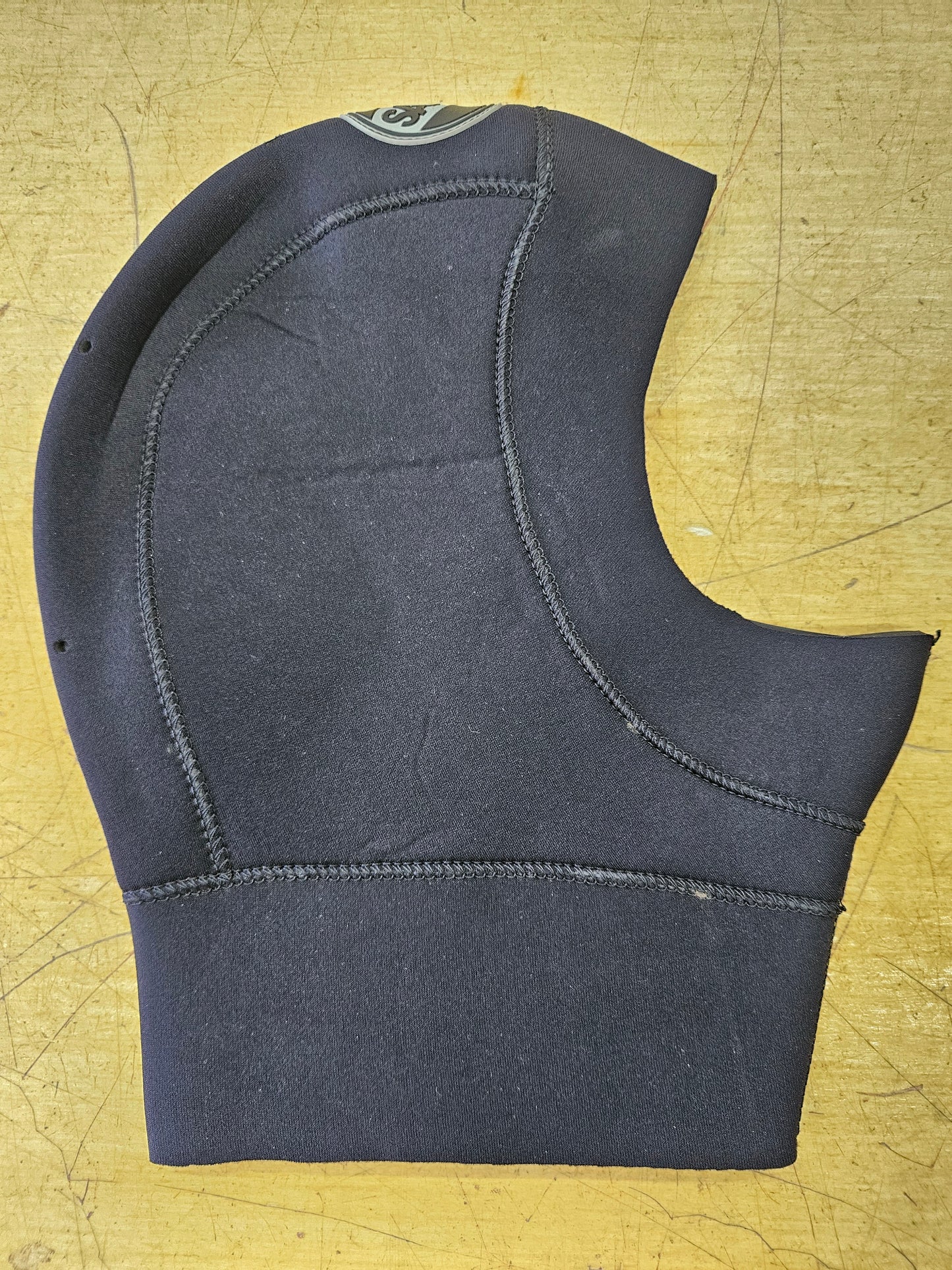 Santi 5mm Hood (Large) #H15