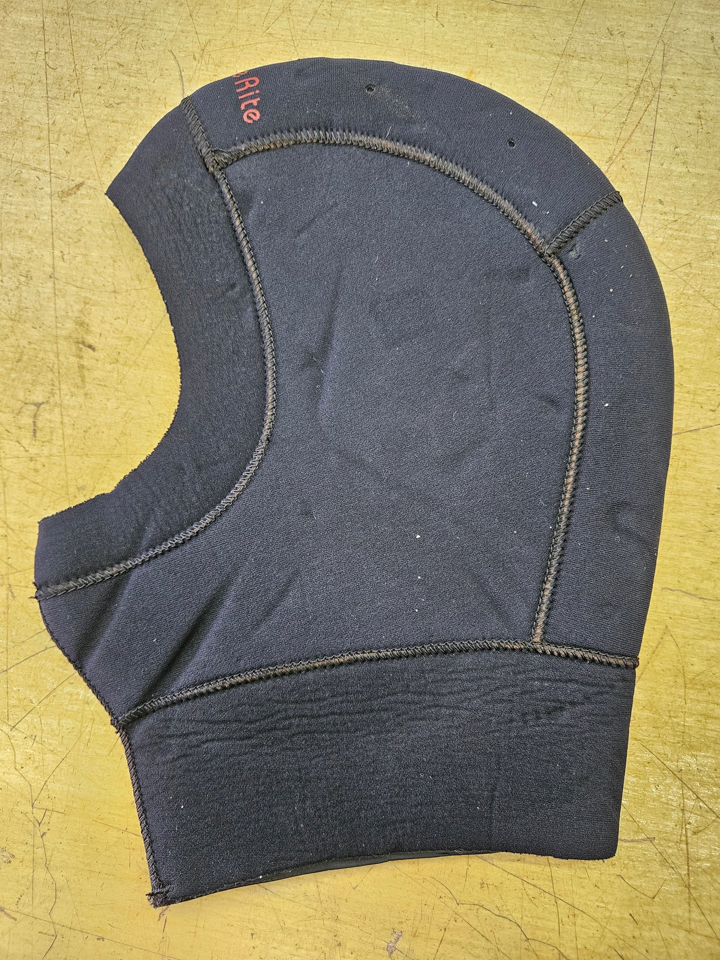 Dive Rite 5/3mm Hood (Large) #H27